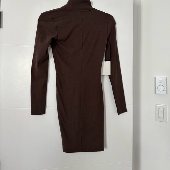 NWT aritzia half zip dress - Picture 3 of 5